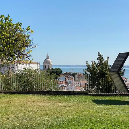 Castle * ליסבון